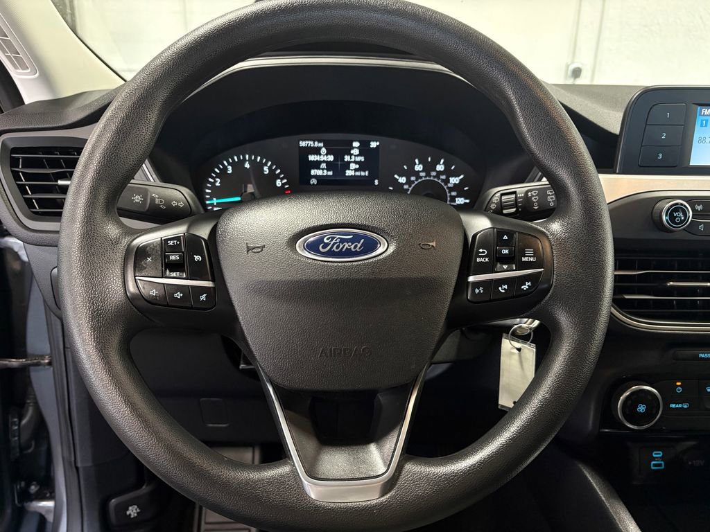 Used 2022 Ford Escape S image 22
