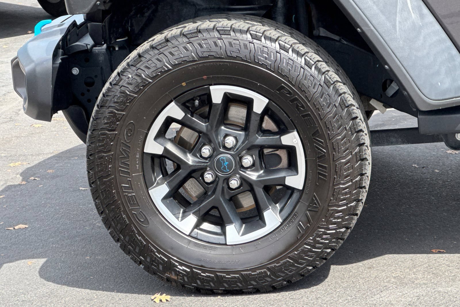 Used 2024 Jeep Wrangler Unlimited Rubicon 4xe AWD/4WD image 32