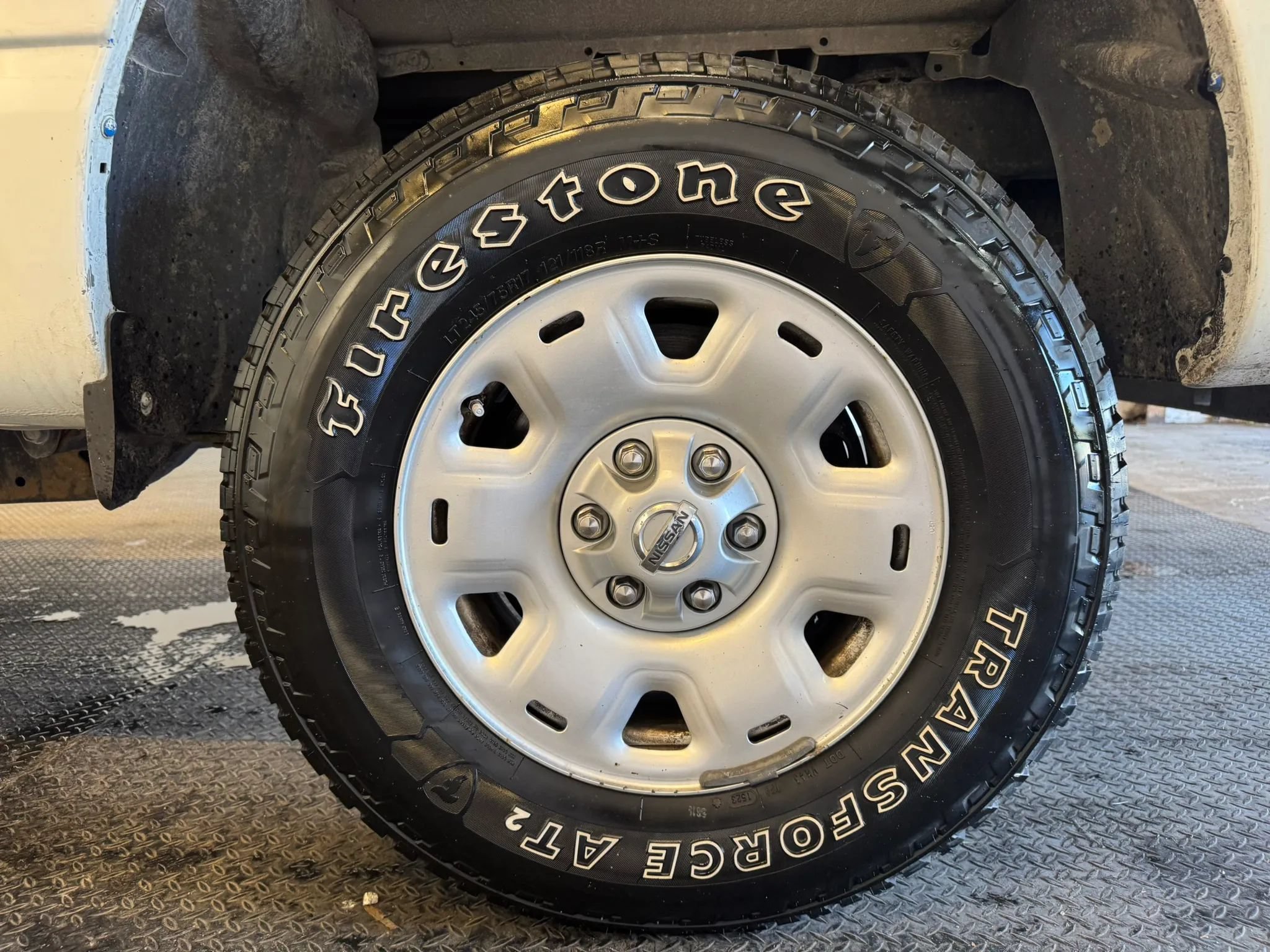 Used 2018 Nissan Titan S AWD/4WD image 25