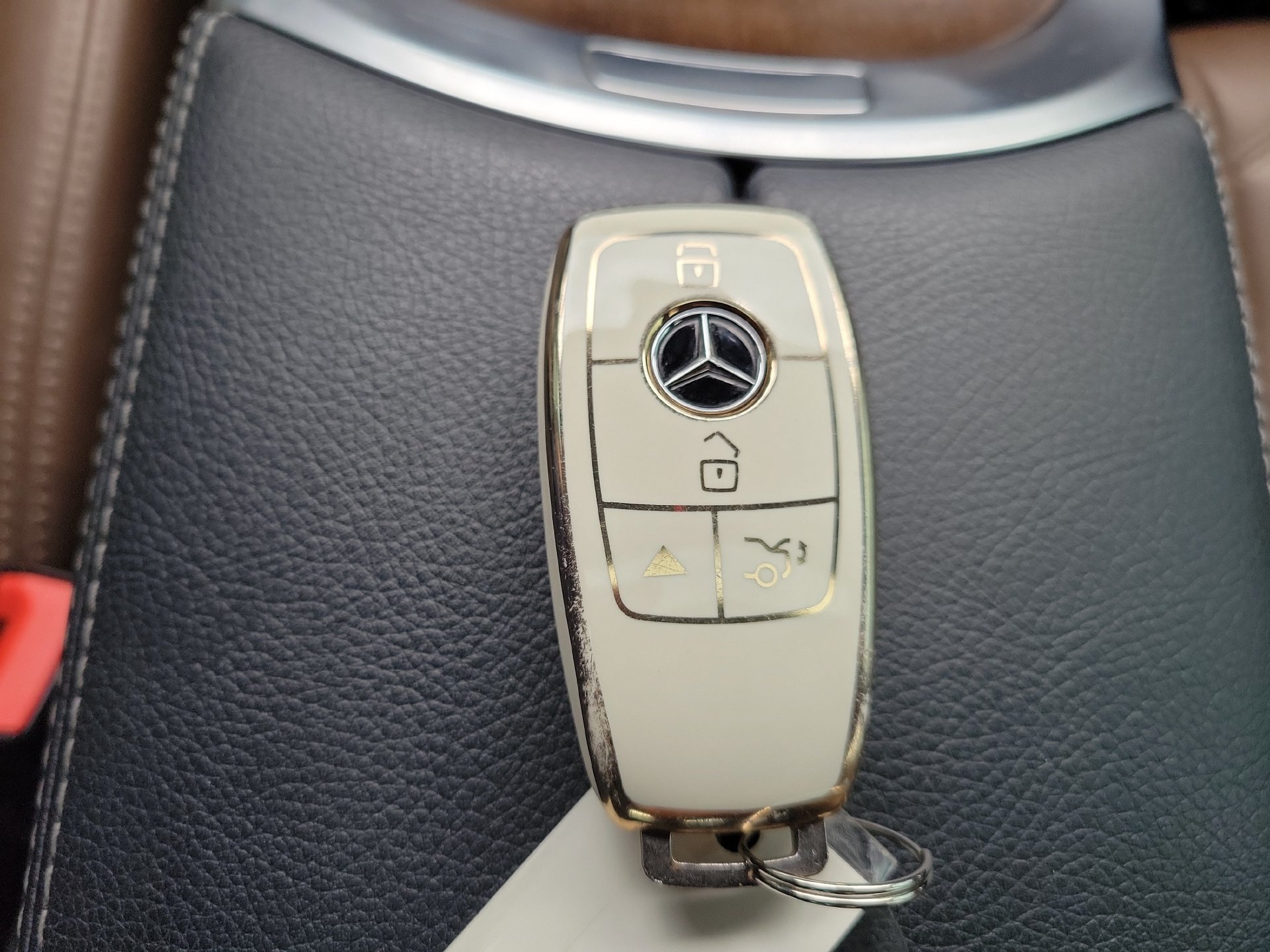 Used 2020 Mercedes-Benz G 550 image 38