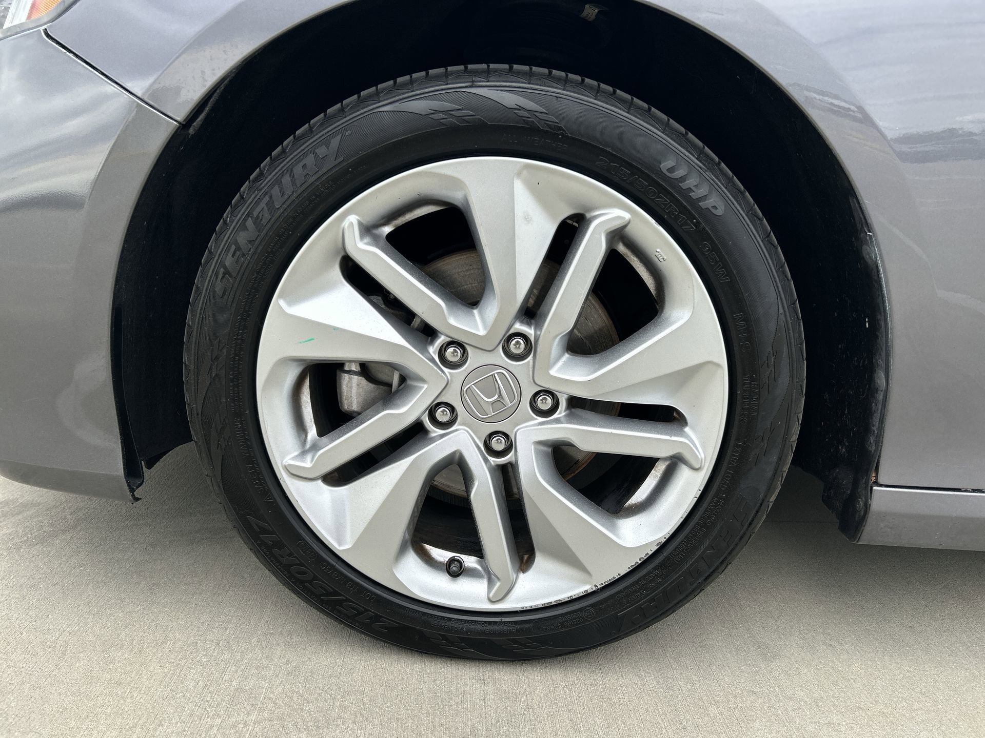 Used 2019 Honda Accord LX image 18