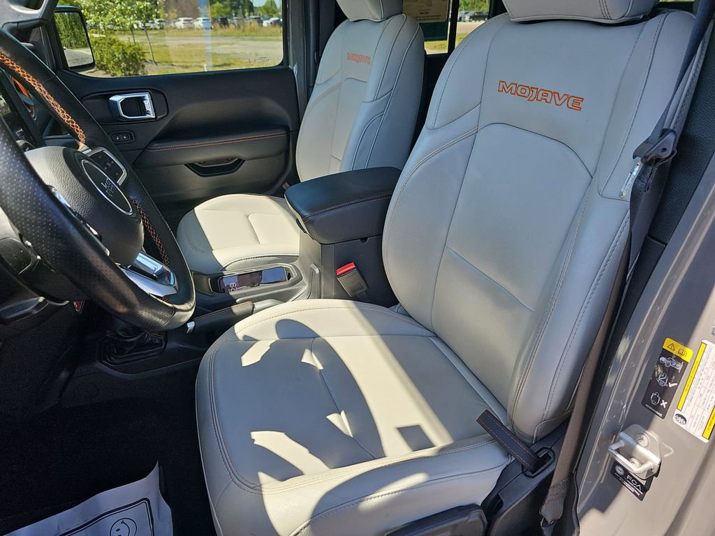 Used 2022 Jeep Gladiator Mojave w/ LED Lighting Group AWD/4WD image 18