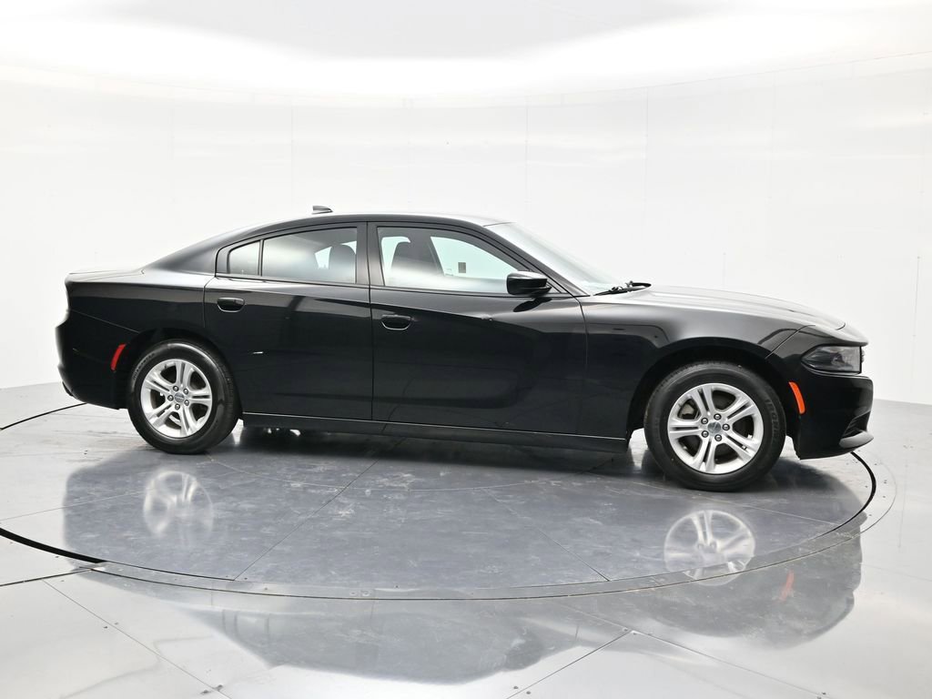 Used 2023 Dodge Charger SXT image 4