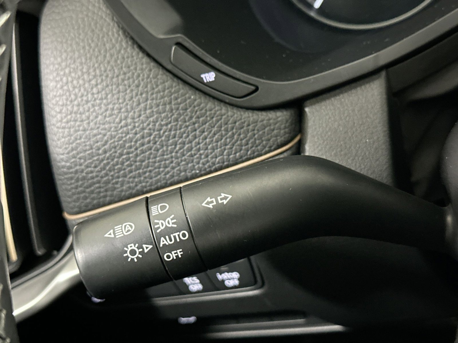 Used 2024 MAZDA CX-90 3.3 Turbo w/ Preferred Plus image 27