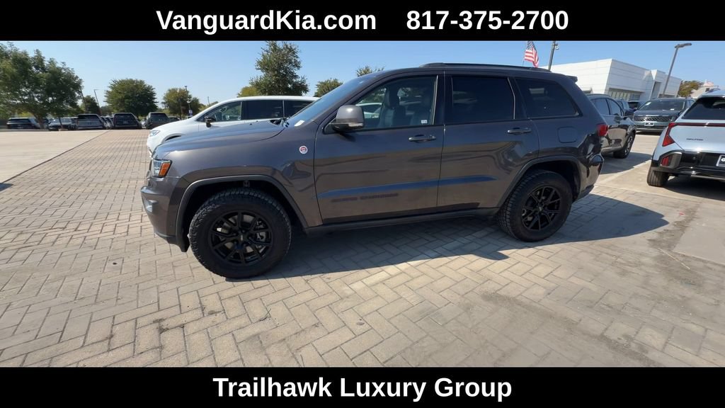 Used 2021 Jeep Grand Cherokee Trailhawk w/ Trailhawk Luxury Group AWD/4WD image 5