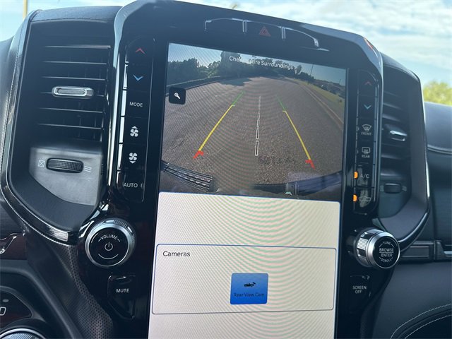 Used 2022 RAM 1500 Limited w/ Body Color Bumper Group image 28