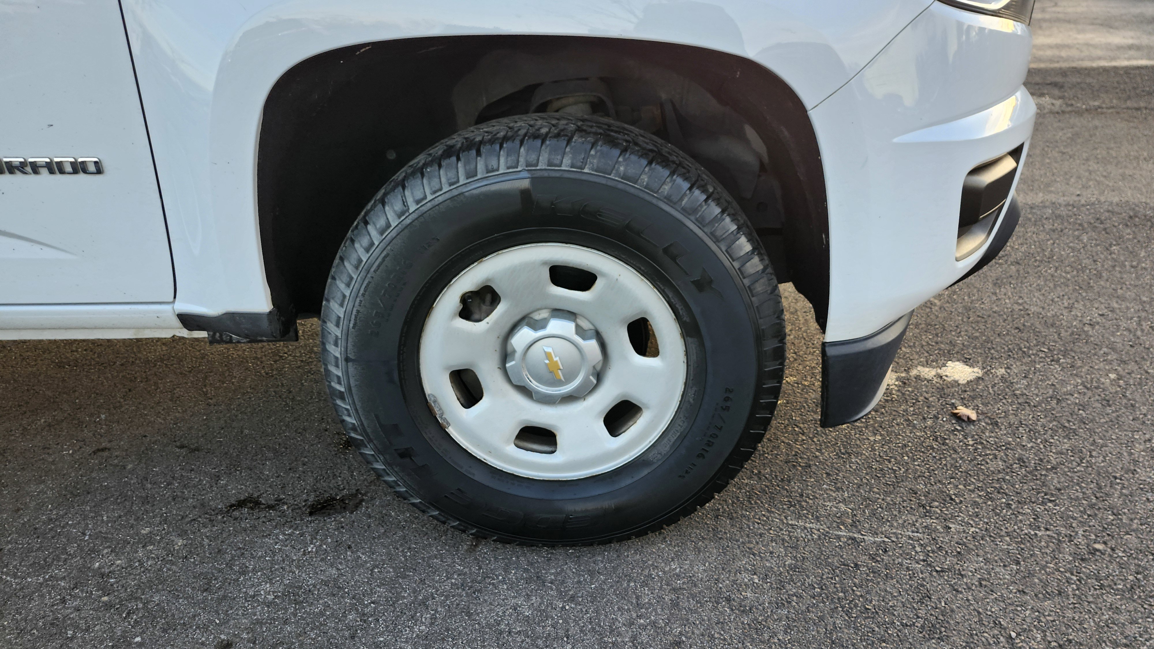 Used 2016 Chevrolet Colorado W/T image 9