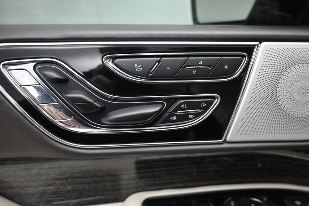 Used 2018 Lincoln Navigator Black Label AWD/4WD image 20