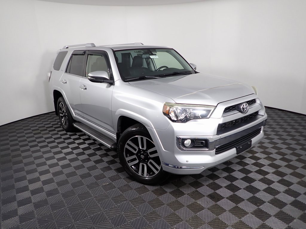 Used 2014 Toyota 4Runner Limited image 8