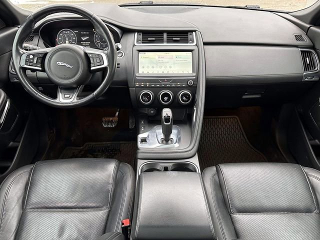 Used 2020 Jaguar E-PACE SE image 14