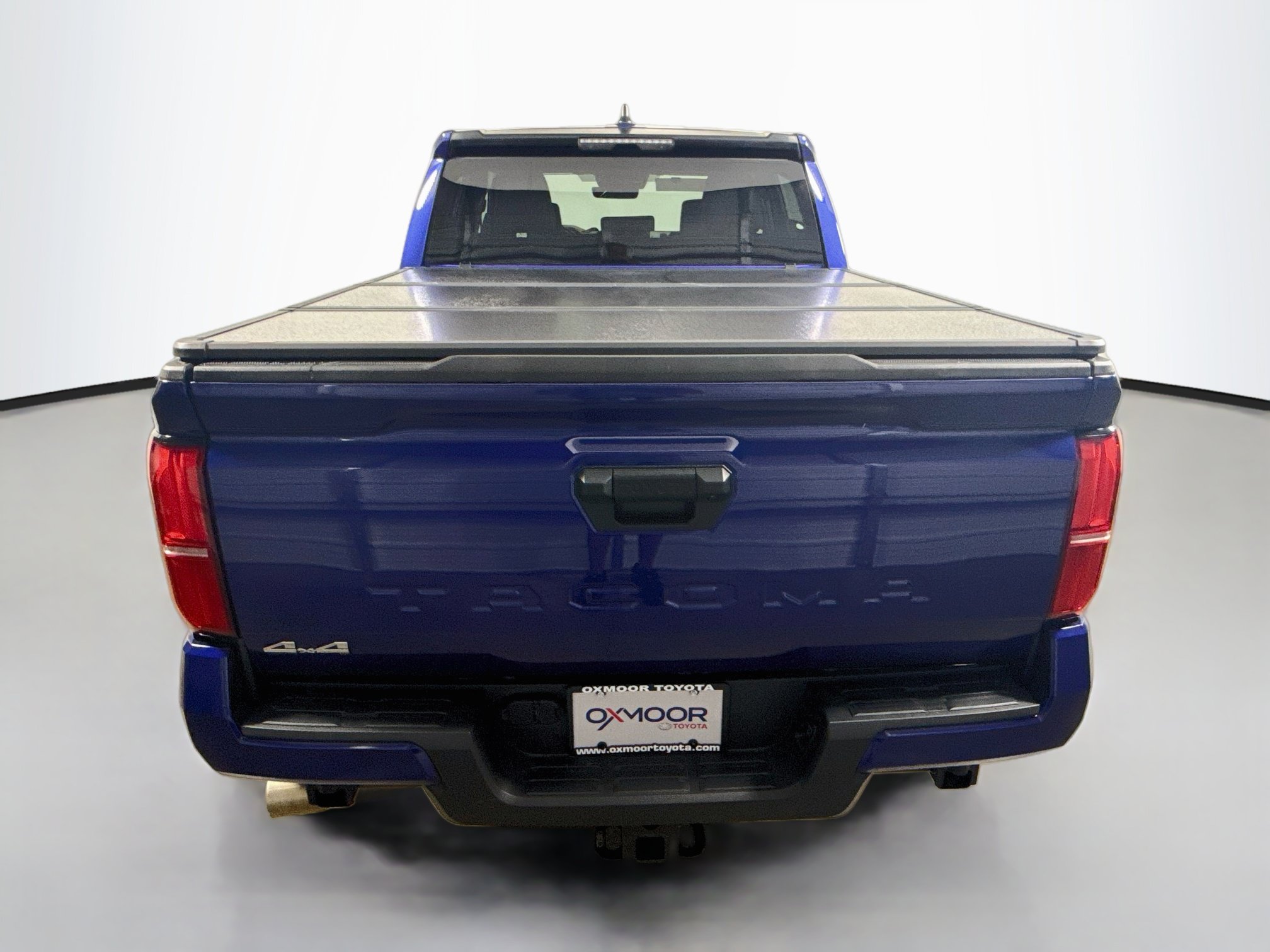Certified 2025 Toyota Tacoma SR5 AWD/4WD image 6