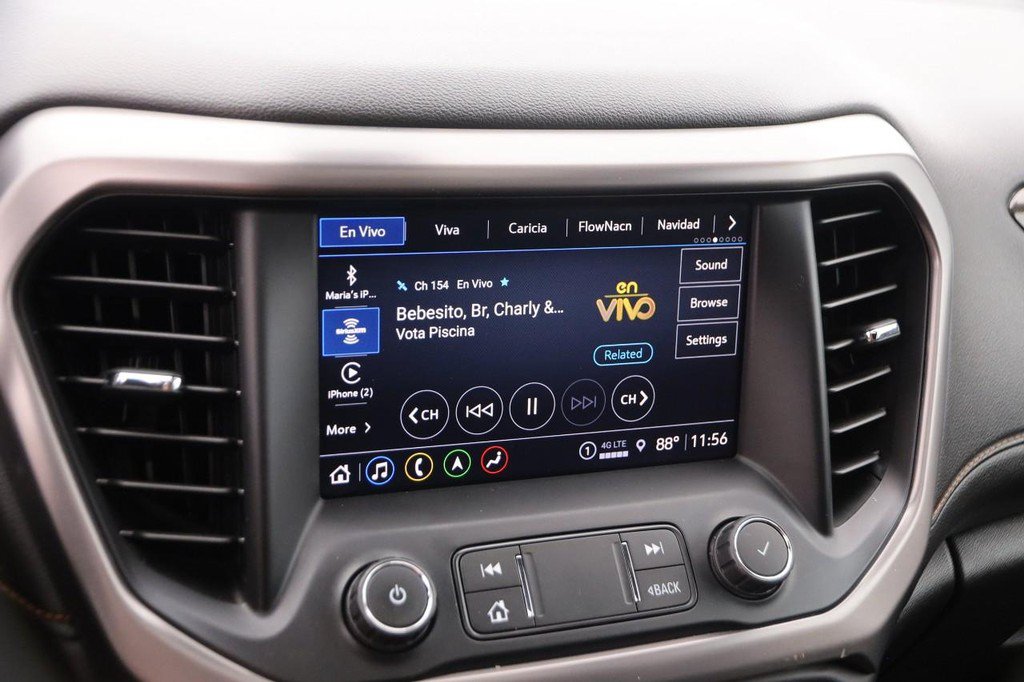 Used 2022 GMC Acadia AT4 w/ Technology Package AWD/4WD image 18