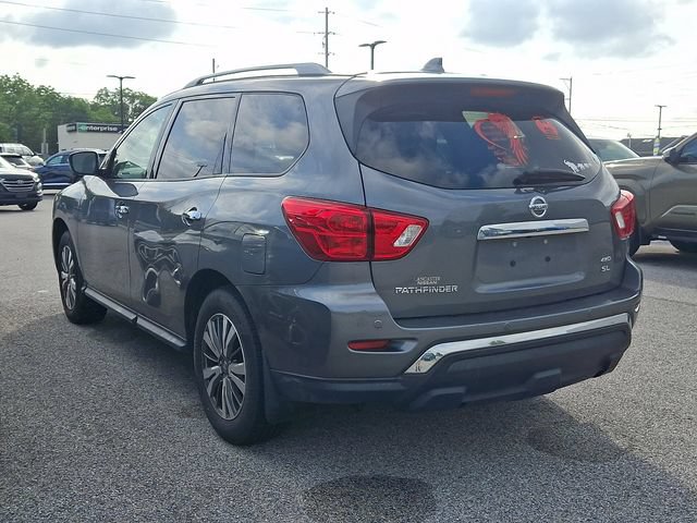 Used 2019 Nissan Pathfinder SL AWD/4WD image 4