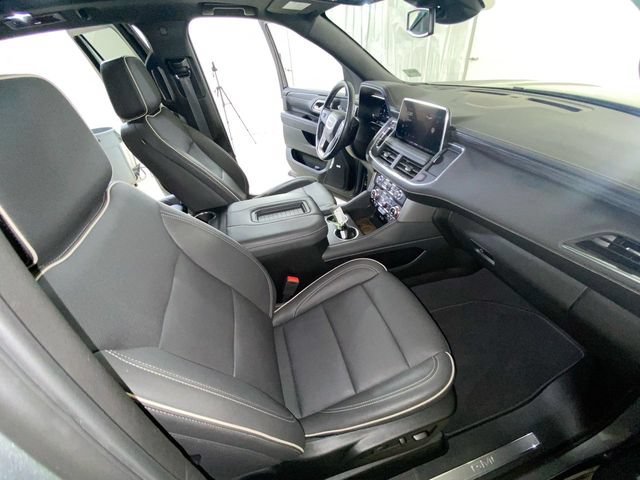 Used 2023 GMC Yukon SLT w/ SLT Luxury Package AWD/4WD image 39