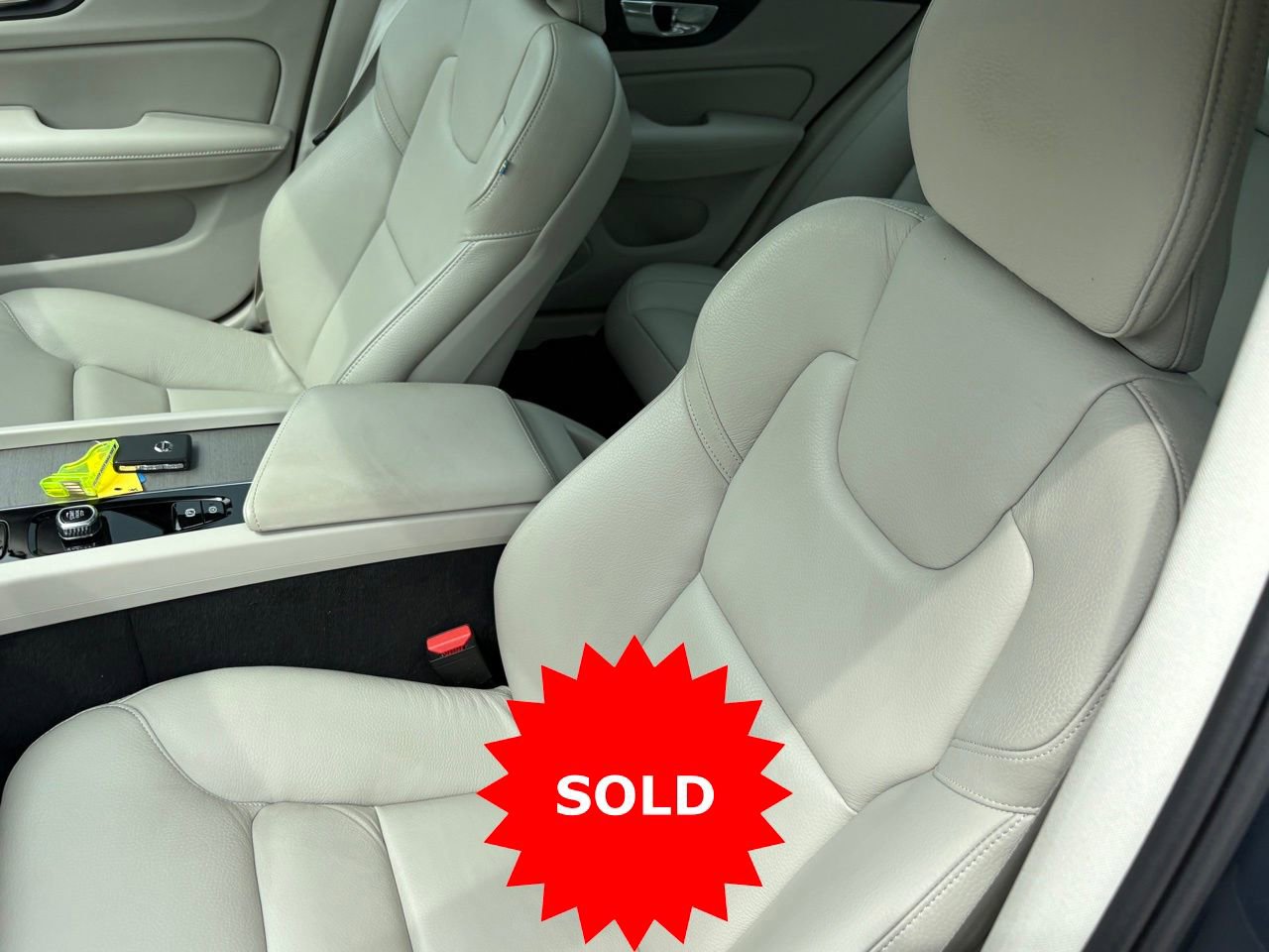 Certified 2023 Volvo S60 B5 Plus w/ Protection Package Premier image 28