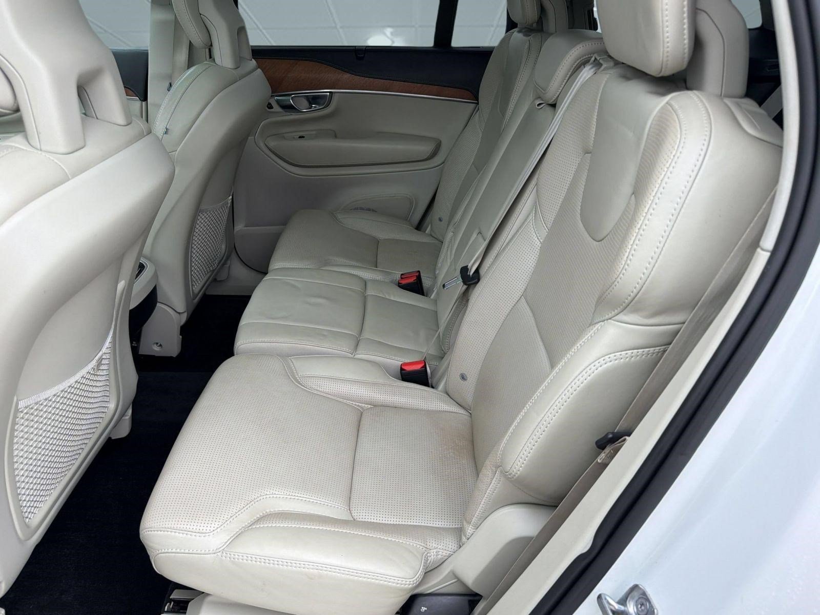 Used 2017 Volvo XC90 T6 Inscription w/ Convenience Package AWD/4WD image 20