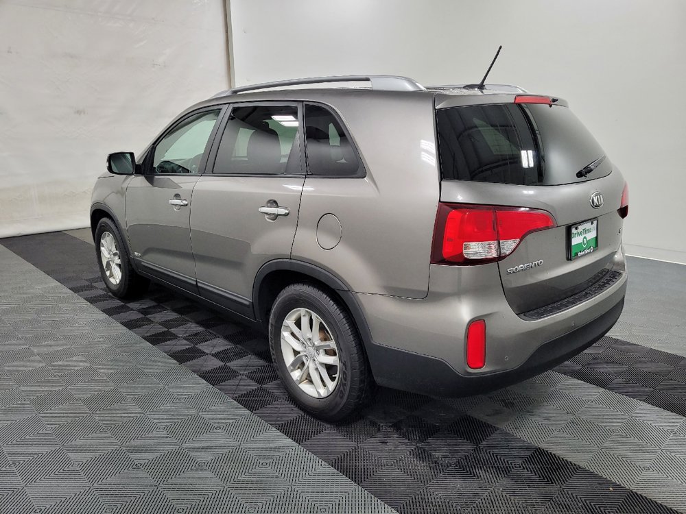 Used 2015 Kia Sorento LX AWD/4WD image 3