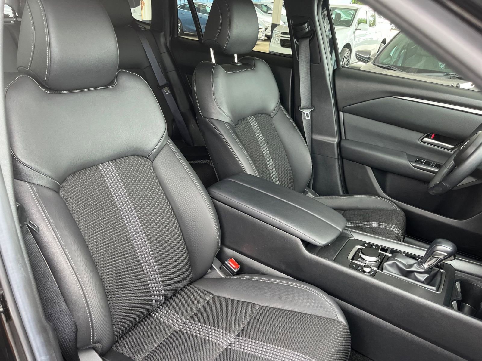 Used 2025 MAZDA CX-50 AWD 2.5 S w/ Select Package image 35