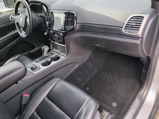 Used 2019 Jeep Grand Cherokee Limited AWD/4WD image 19