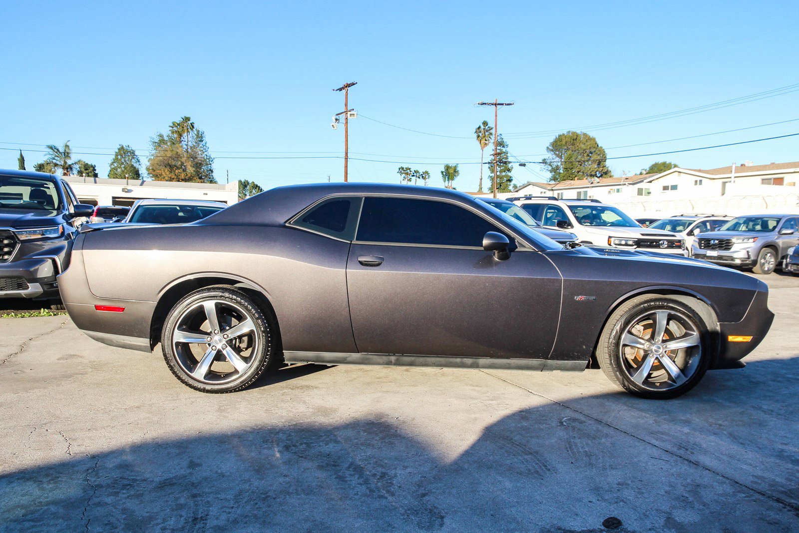 Used 2014 Dodge Challenger R/T image 5