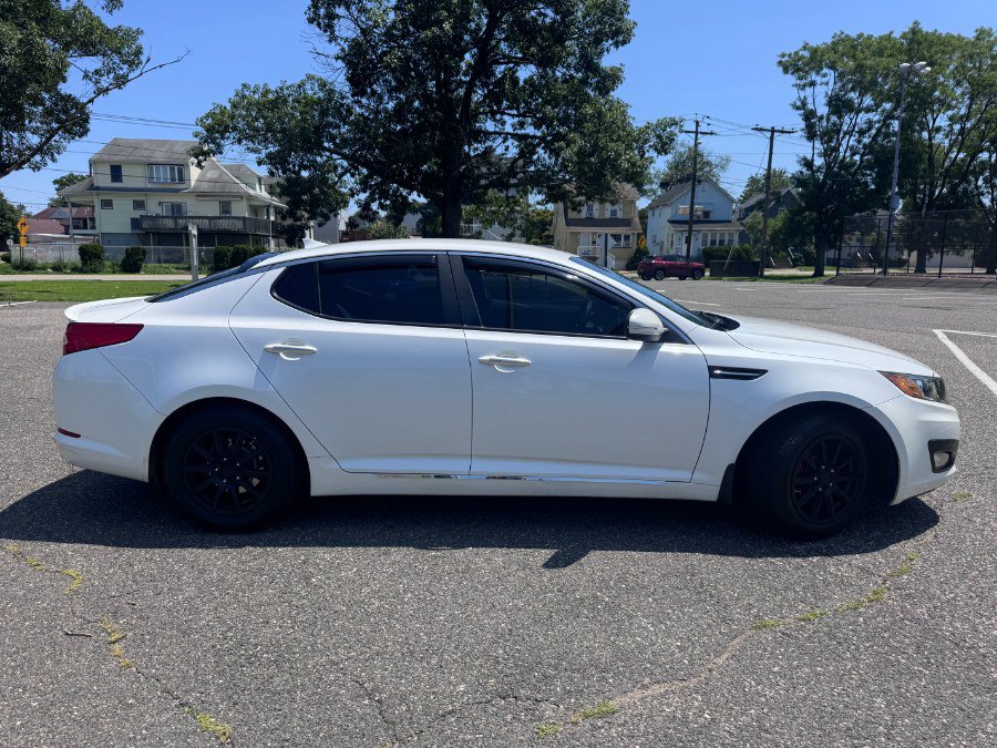 Used 2013 Kia Optima LX FWD image 8