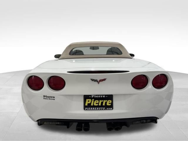 Used 2006 Chevrolet Corvette Convertible w/ Preferred Equipment Group image 4