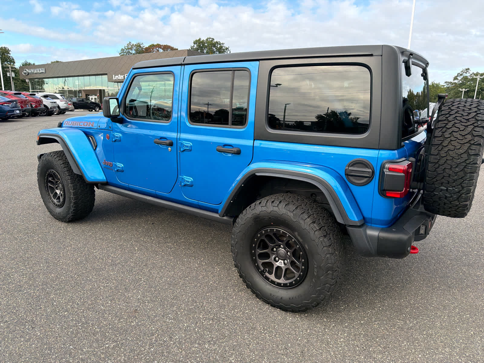 Used 2021 Jeep Wrangler Unlimited Rubicon w/ Xtreme Recon 35" Tire Package AWD/4WD image 5