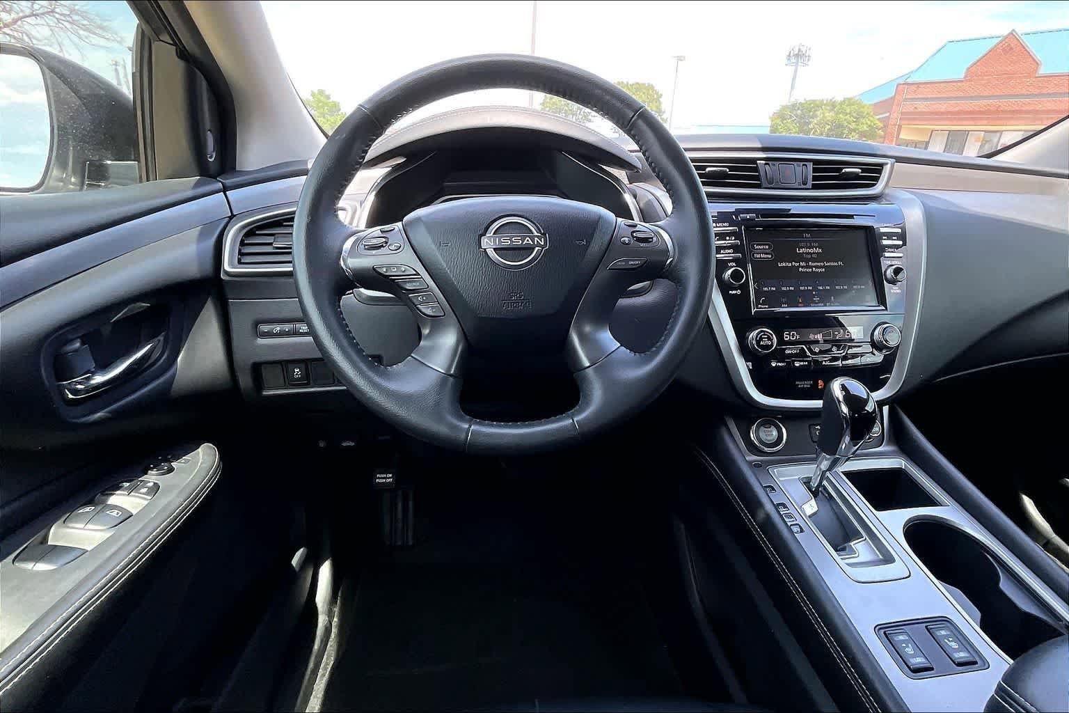 Used 2023 Nissan Murano SV AWD/4WD image 14