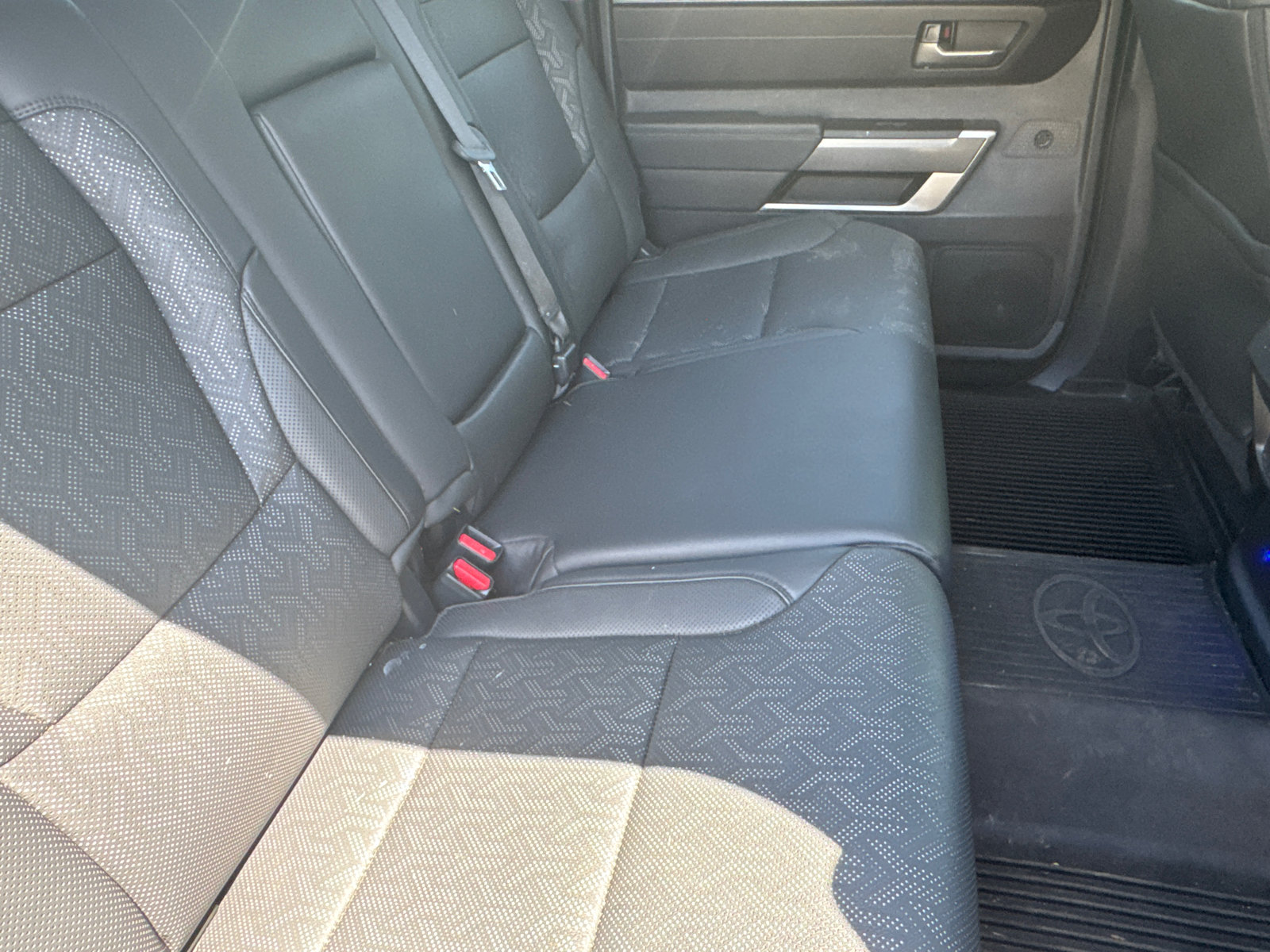 Used 2024 Toyota Tundra SR5 w/ SR5 Premium Package RWD image 18