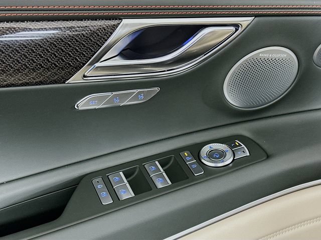 New 2025 Genesis GV80 3.5T e-SC AWD/4WD image 11