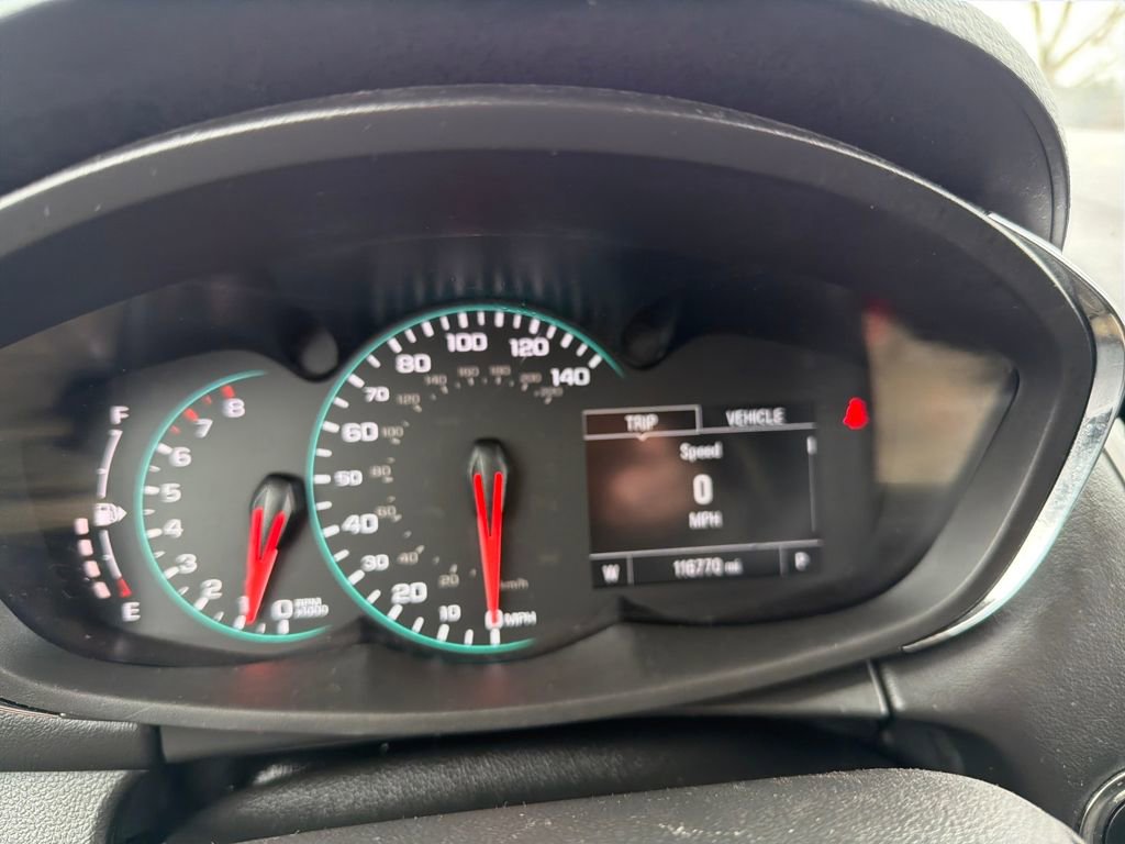 Used 2022 Chevrolet Trax LT w/ LT Convenience Package image 14