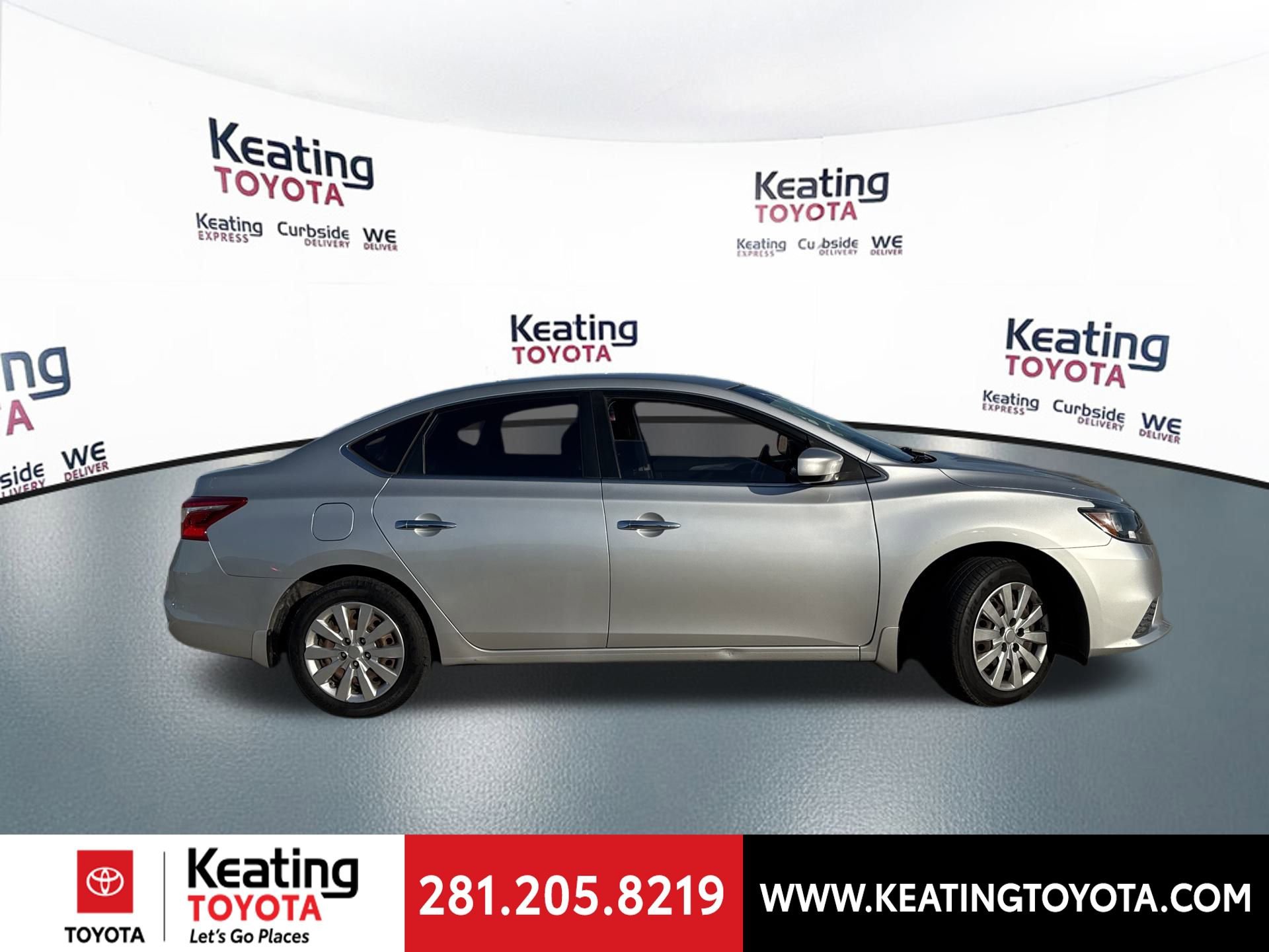 Used 2016 Nissan Sentra S image 2