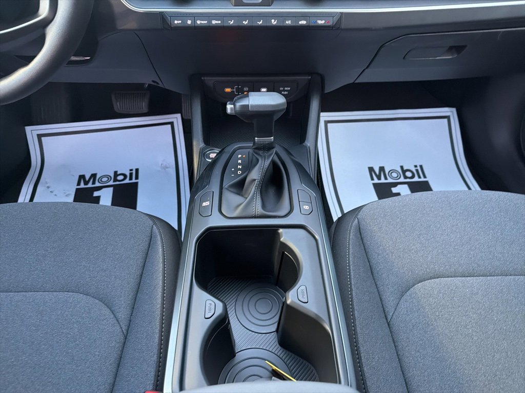 New 2025 Kia K4 LXS image 27