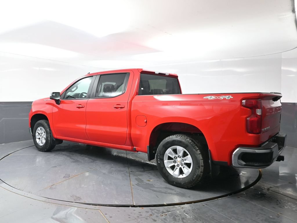 Used 2025 Chevrolet Silverado 1500 LT w/ Work Truck Package AWD/4WD image 12