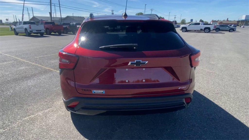 Certified 2024 Chevrolet Trax RS image 7