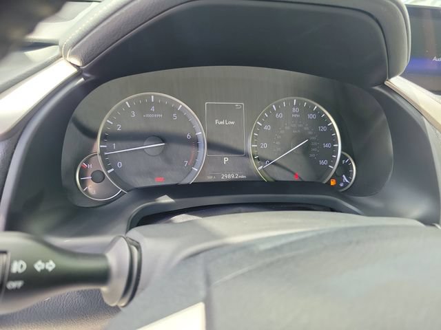 Used 2018 Lexus RX 350L FWD w/ Accessory Package image 16