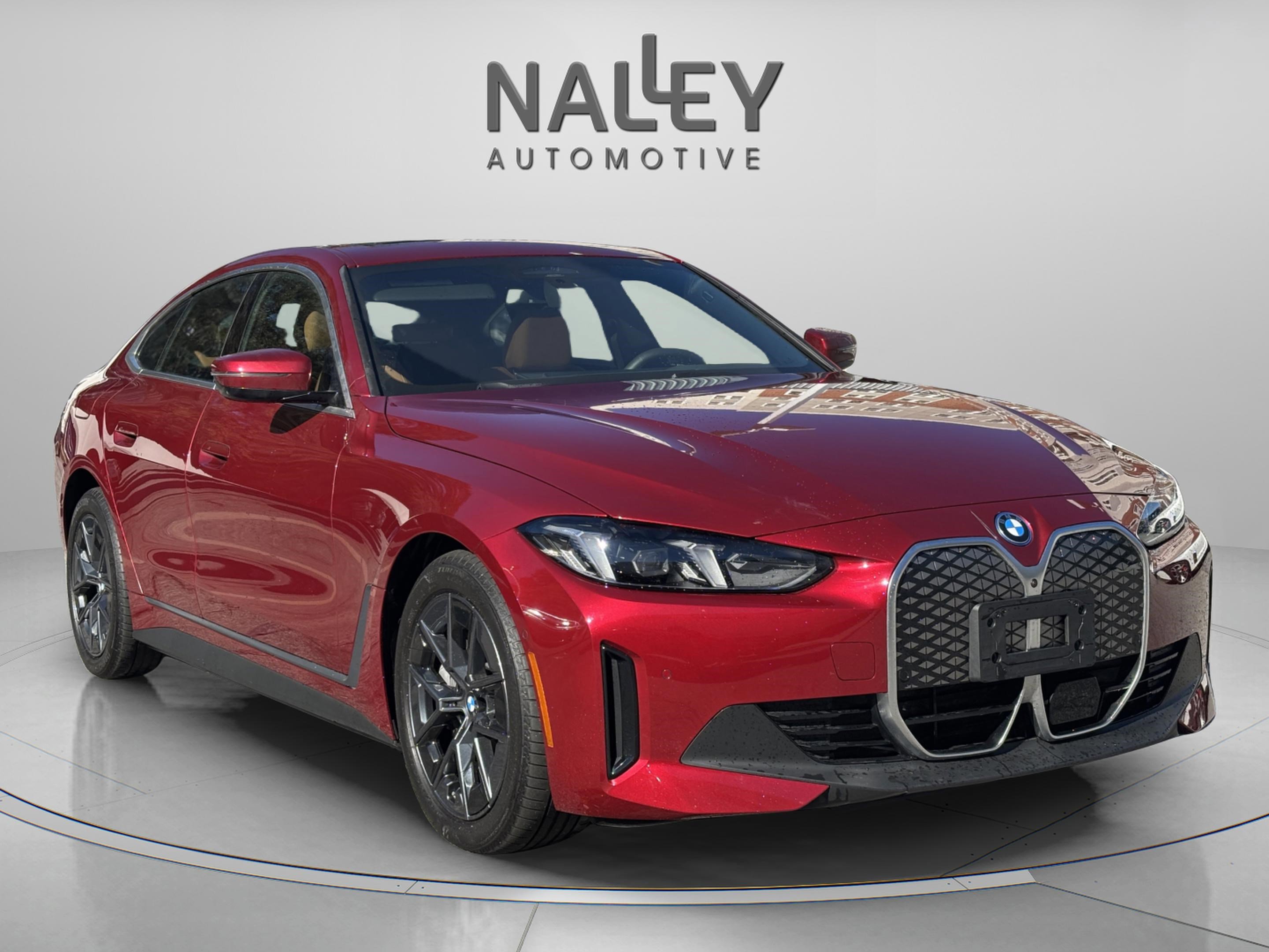 Used 2025 BMW i4 xDrive40i w/ Premium Package image 5