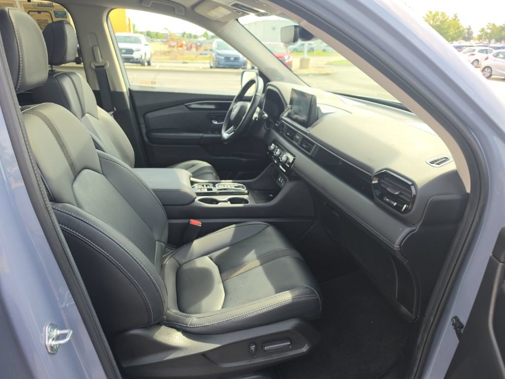 Used 2024 Honda Pilot Touring image 35