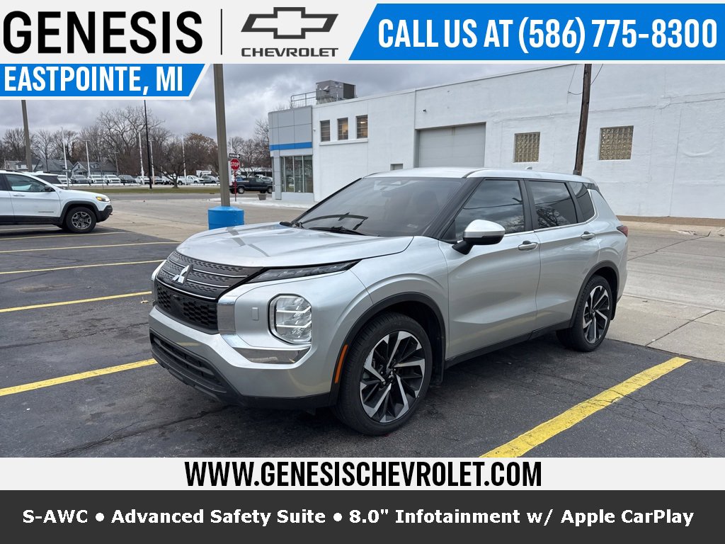 Used 2022 Mitsubishi Outlander ES