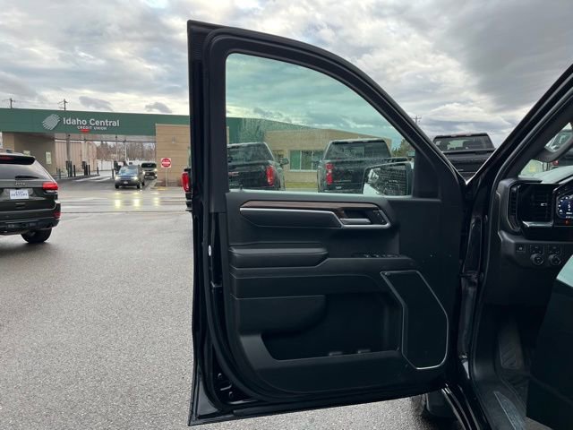 Used 2025 Chevrolet Silverado 1500 LT w/ Work Truck Package image 29