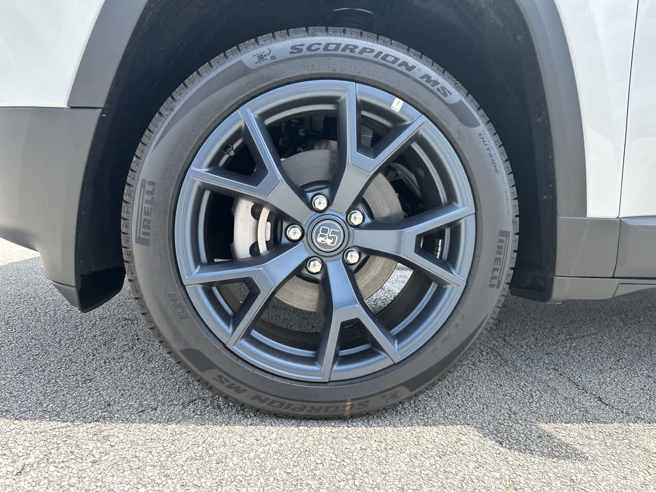 New 2026 Jeep Cherokee Limited AWD/4WD image 13