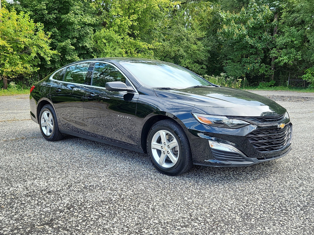 Used 2023 Chevrolet Malibu LS image 7