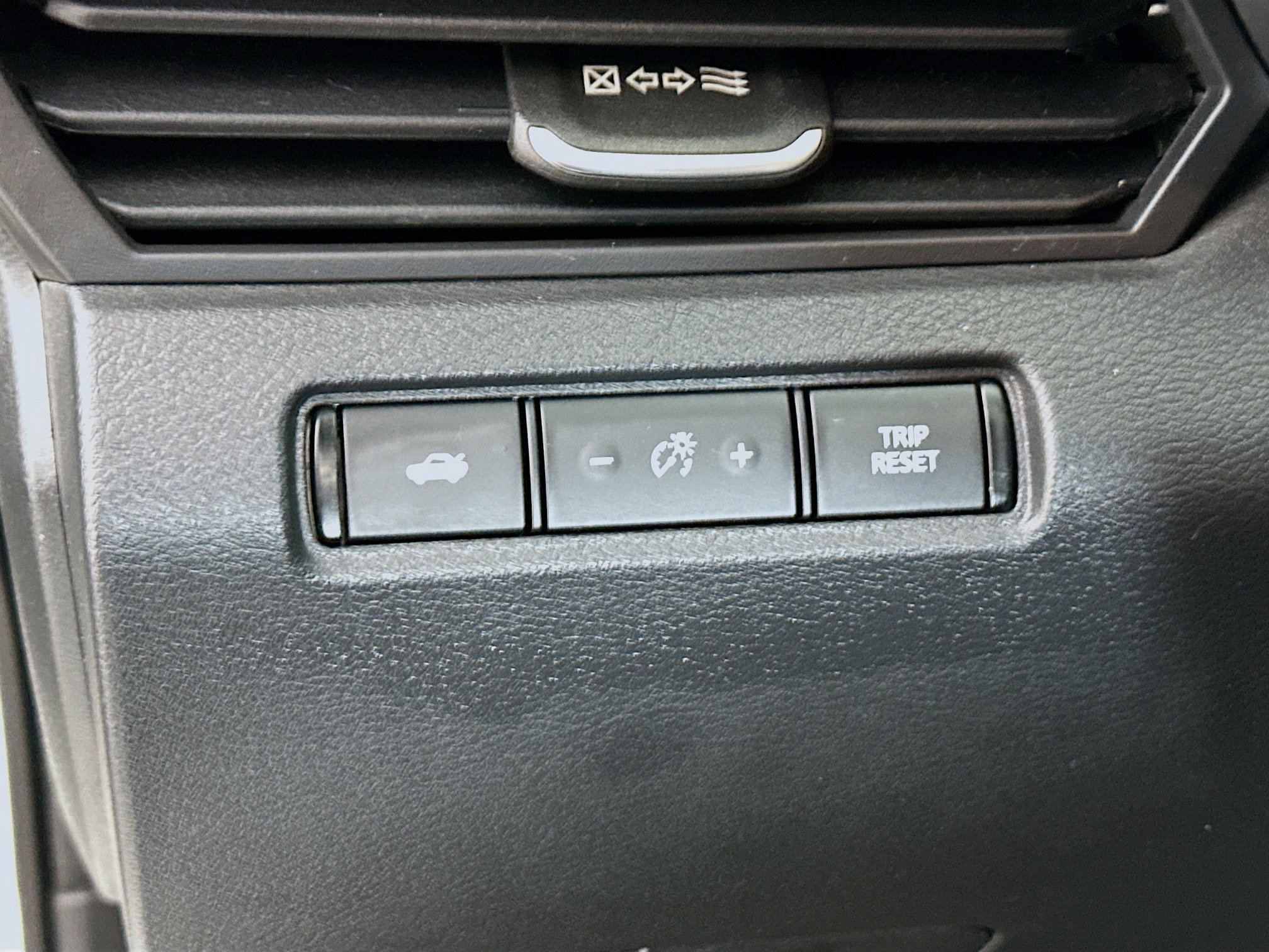 Used 2020 Nissan Altima 2.5 S image 16