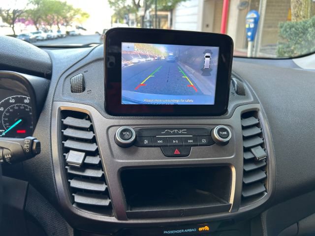 Used 2021 Ford Transit Connect XLT image 15