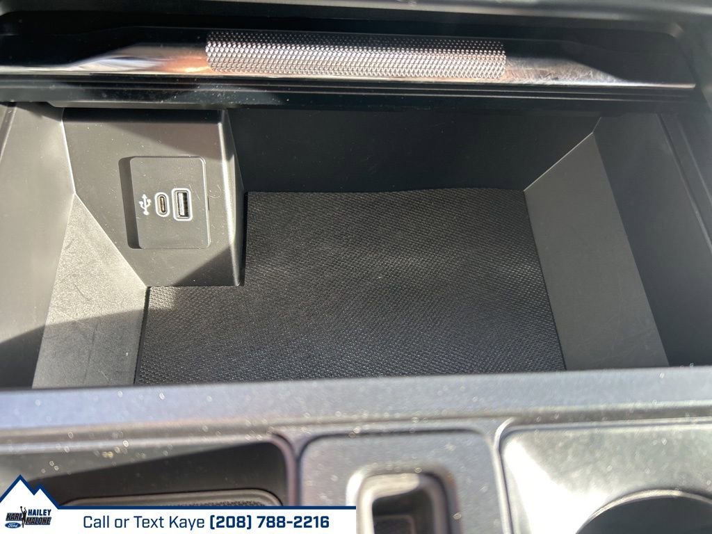 Used 2025 Ford F150 Lariat image 33