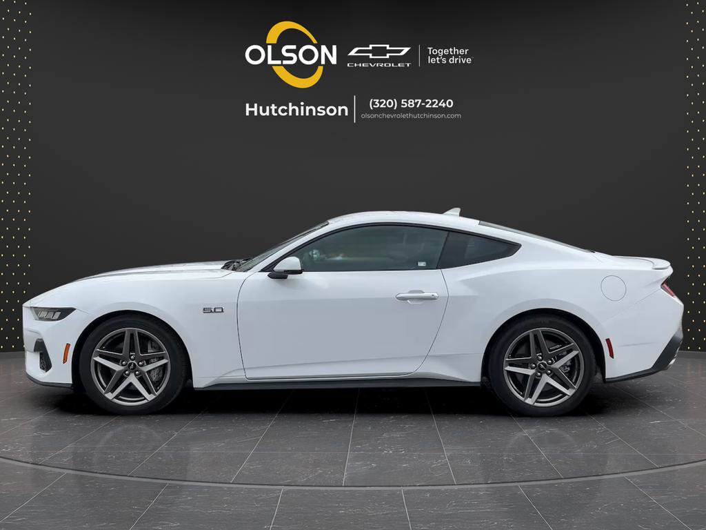 Used 2024 Ford Mustang GT Premium RWD image 2