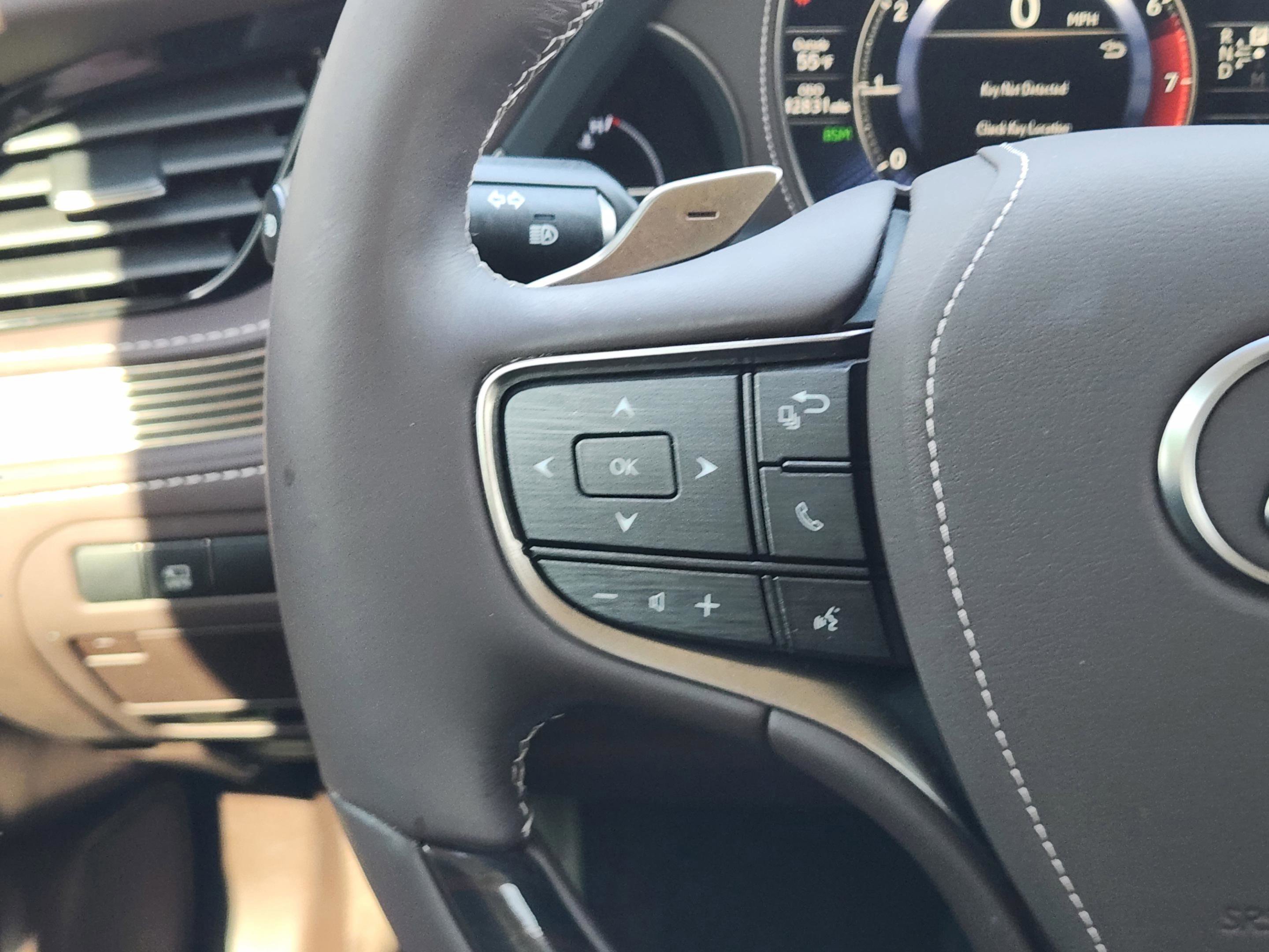 Used 2018 Lexus LS 500 w/ Interior Upgrade Package image 27