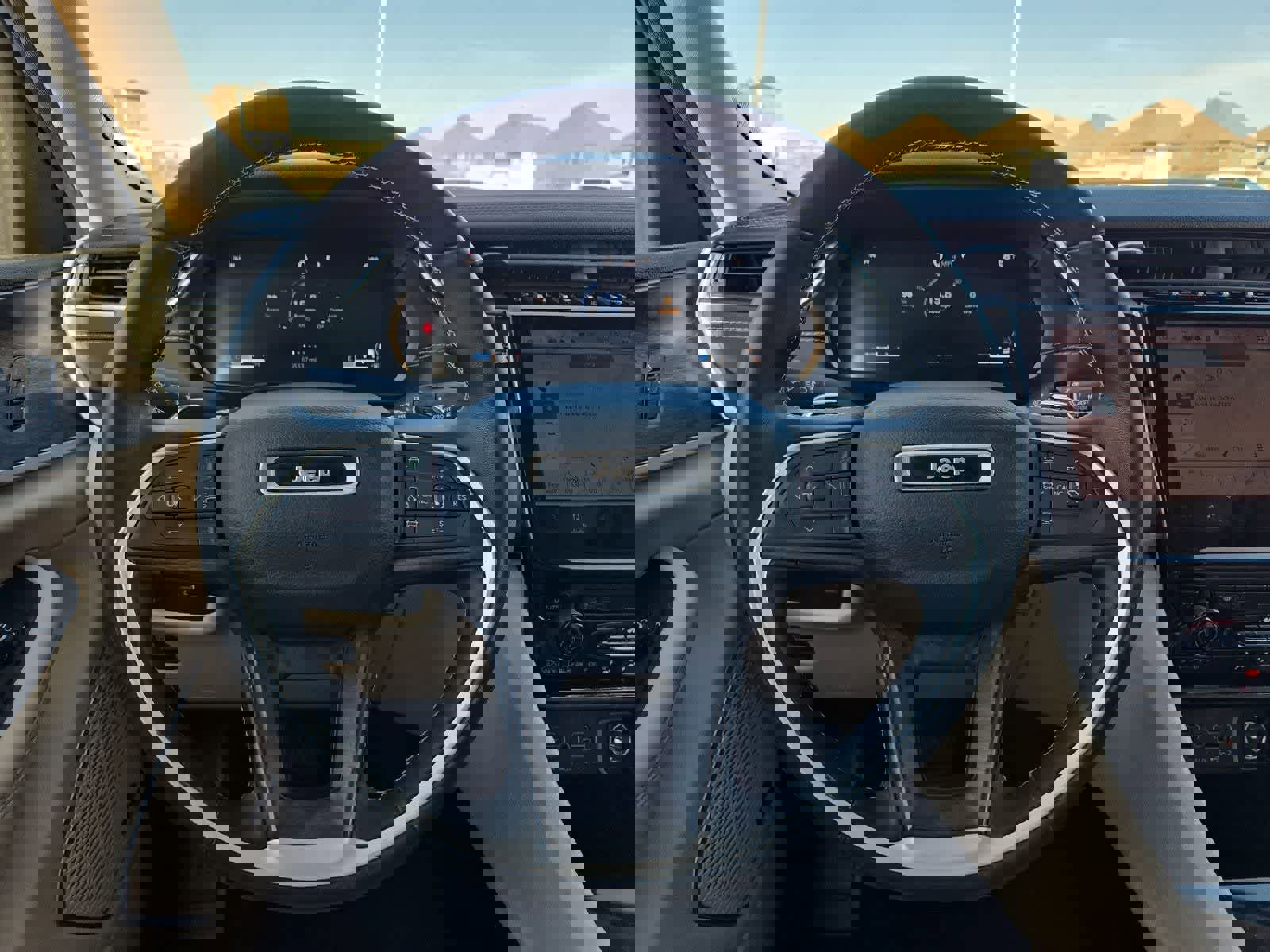 Used 2022 Jeep Grand Cherokee L Limited image 22