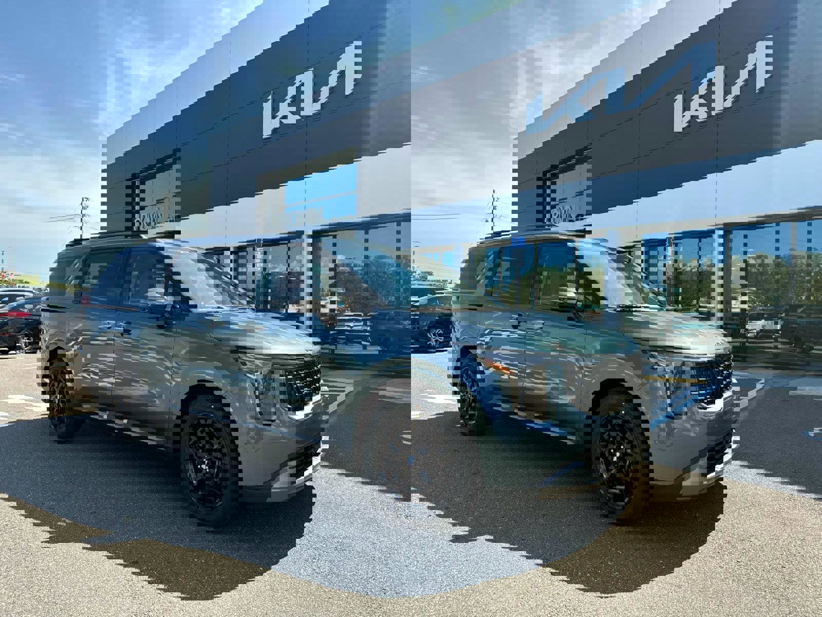 New 2026 Kia Carnival SX w/ SX Dark Edition Package image 1