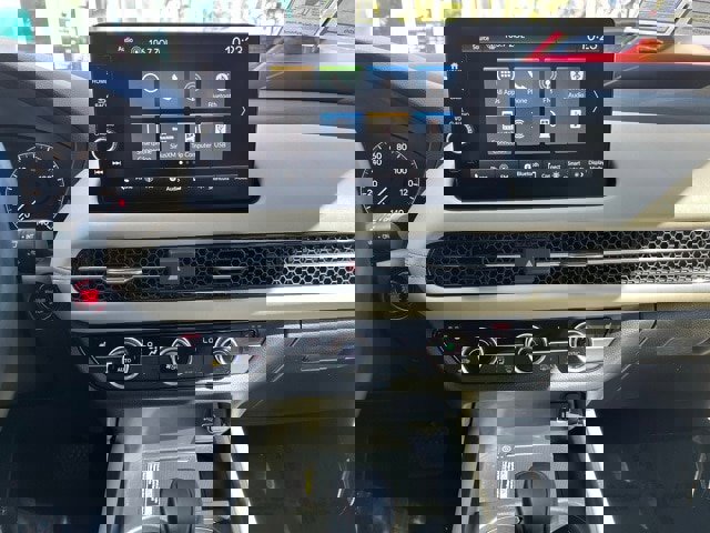 Used 2025 Honda HR-V EX-L image 18